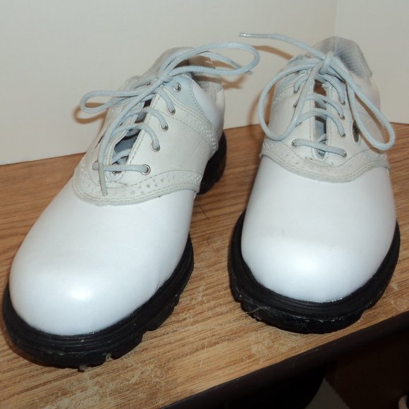 New Balance WG1275W Women's Size 6 Golf Shoes White Black Lace Up Soft Spike - Picture 2 of 11